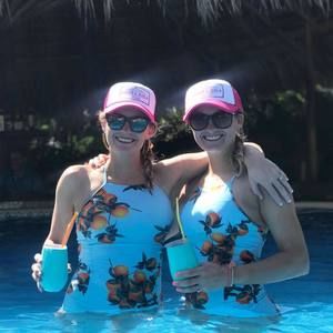 Meet your Posher, Brenda